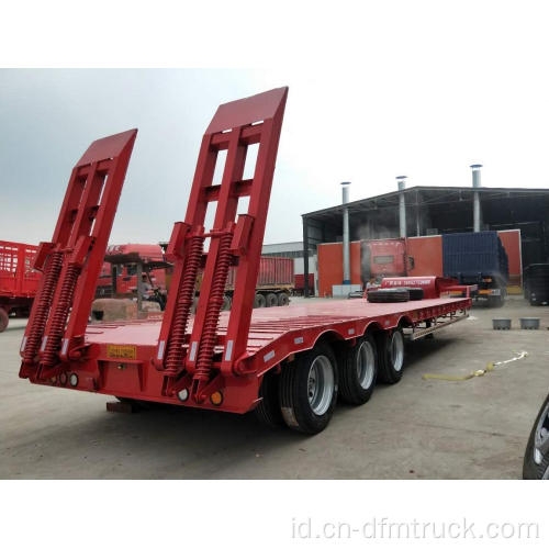 3 Axle Tractor Lowbed Semi Trailer Truck